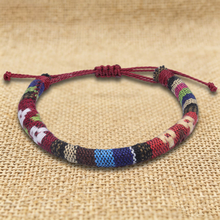 Bracelet d'amitié tressé à la main en fil de coton Olivenorma, motif ethnique bohème - Rouge à motifs multiples - image 15