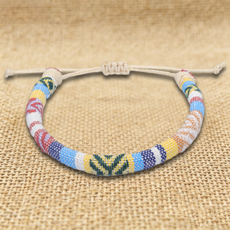 Bracelet d'amitié tressé à la main en fil de coton Olivenorma, motif ethnique bohème - Beige pastel - image 22