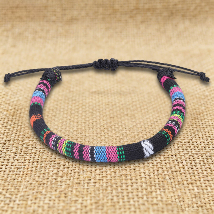 Bracelet d'amitié tressé à la main en fil de coton Olivenorma, motif ethnique bohème - Noir multicolore - image 25