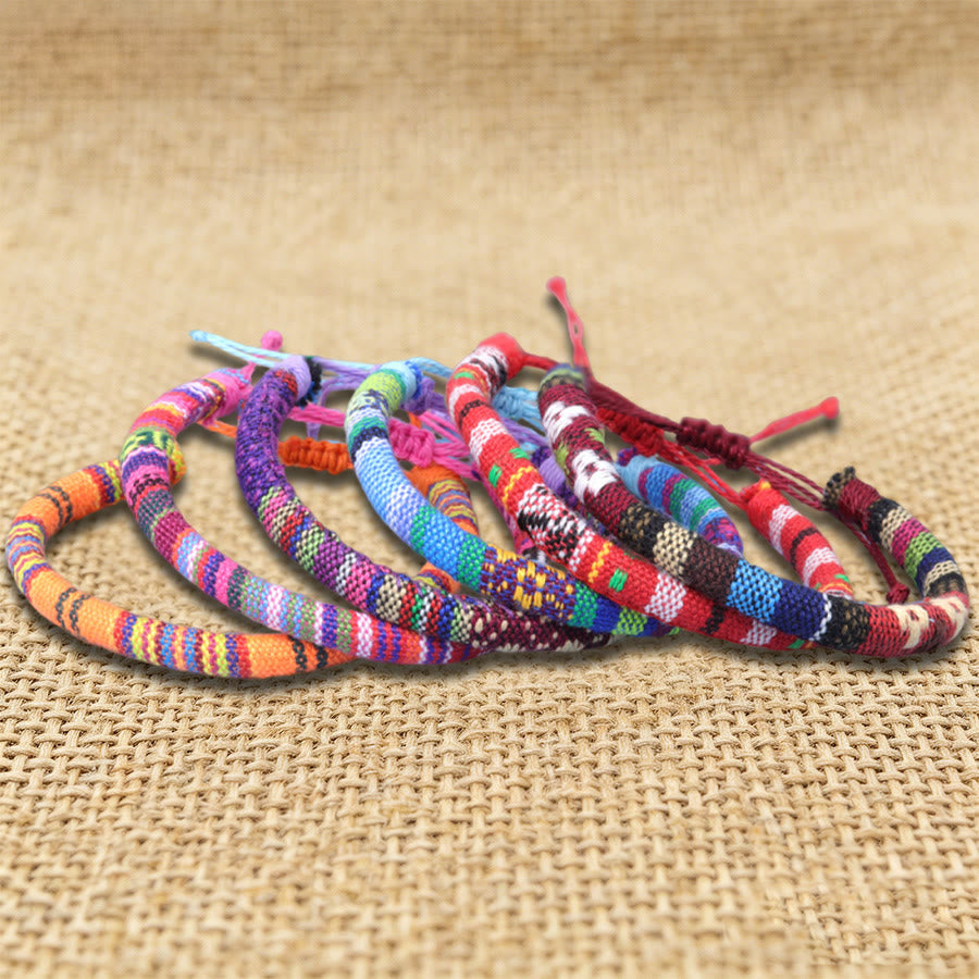 Bracelet d'amitié tressé à la main en fil de coton Olivenorma, motif ethnique bohème - image 0