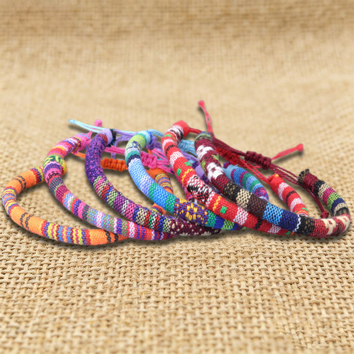 Bracelet d'amitié tressé à la main en fil de coton Olivenorma, motif ethnique bohème - image 0