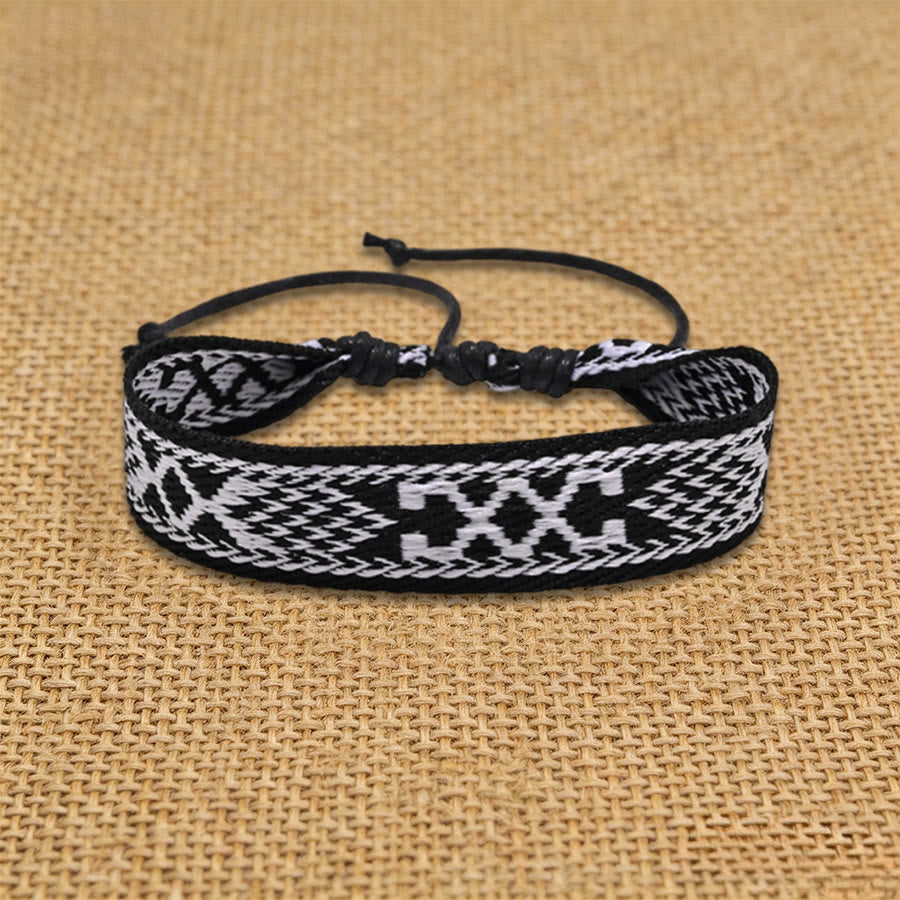 Bracelet d'amitié tressé à nœud coulissant géométrique ethnique aztèque Olivenorma fait main - Croix Noire - image 3