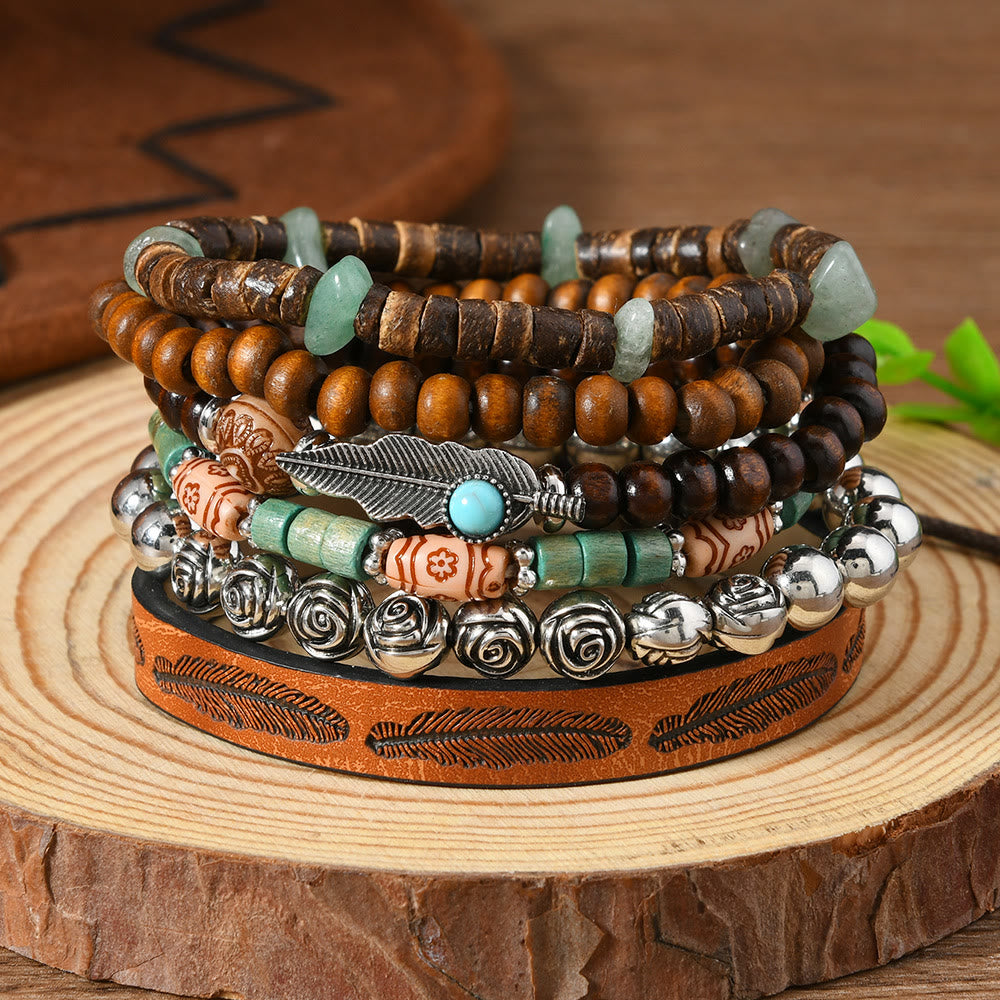 Bracelet ethnique bohème Olivenorma empilable à plusieurs couches avec breloques en plumes, fait main - Turquoise en bois - image 0