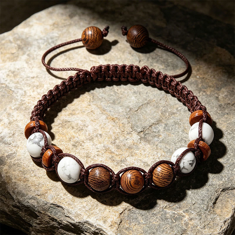 Bracelet tressé à perles Olivenorma ajustable avec nœud coulissant - Howlite blanche et bois - image 0