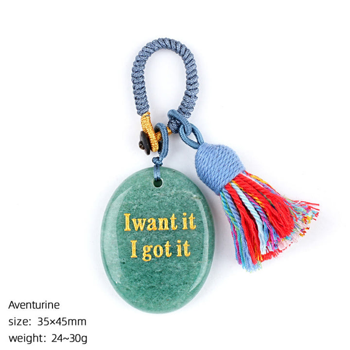 Olivenorma « Je le veux, je l'ai » Pierre à soucis en pierre naturelle gravée avec pompon - Aventurine verte - image 14