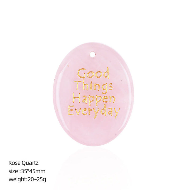Olivenorma « De bonnes choses arrivent chaque jour » Pierre anti-stress en pierre naturelle avec citation positive - Quartz rose - image 15