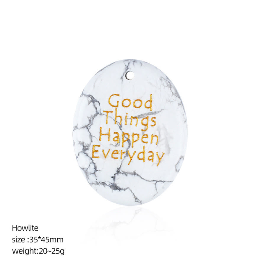 Olivenorma « De bonnes choses arrivent chaque jour » Pierre anti-stress en pierre naturelle avec citation positive - Howlite - image 28