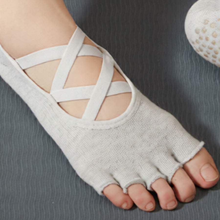 Chaussettes de yoga Olivenorma antidérapantes à brides croisées pour femmes, idéales pour le yoga, le pilates et le barre. - image 6