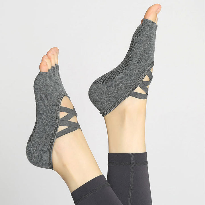 Chaussettes de yoga Olivenorma pour femmes, antidérapantes, à brides croisées et bout ouvert, offrant une adhérence optimale - image 12