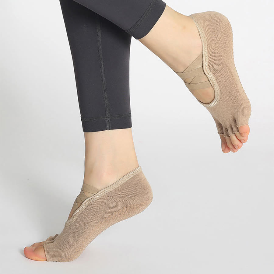 Chaussettes de yoga Olivenorma pour femmes, antidérapantes, à brides croisées et bout ouvert, offrant une adhérence optimale - image 26