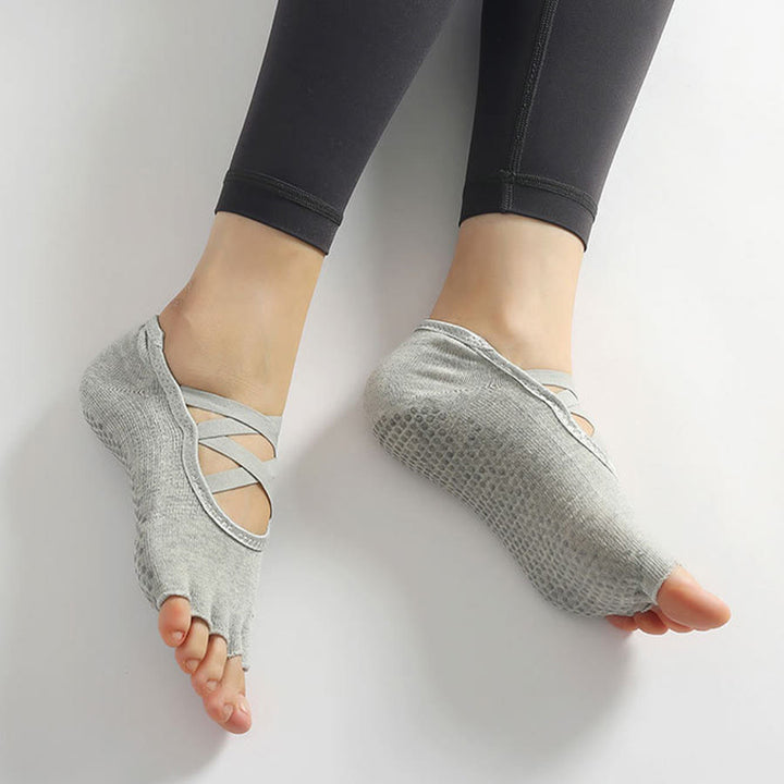 Chaussettes de yoga Olivenorma pour femmes, antidérapantes, à brides croisées et bout ouvert, offrant une adhérence optimale - image 30