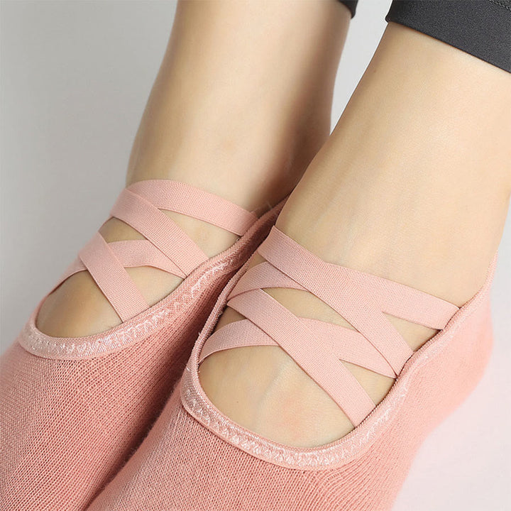 Chaussettes de yoga Olivenorma pour femmes, antidérapantes, à brides croisées et bout ouvert, offrant une adhérence optimale - image 20