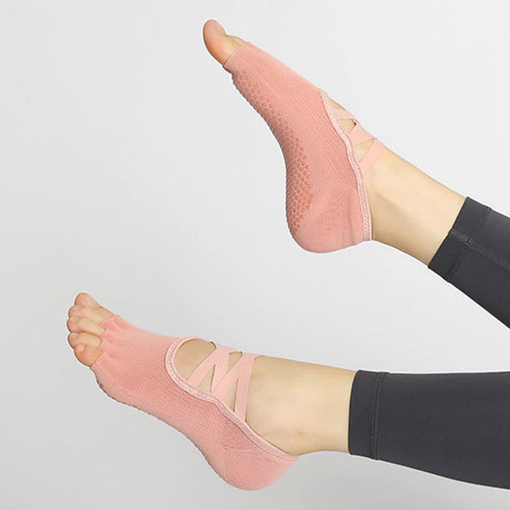 Chaussettes de yoga Olivenorma pour femmes, antidérapantes, à brides croisées et bout ouvert, offrant une adhérence optimale - image 21