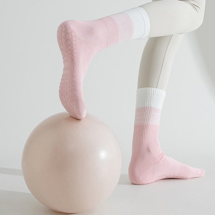 Chaussettes de yoga Olivenorma bicolores mi-mollet antidérapantes à picots en silicone pour femmes - image 8