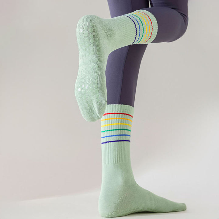 Chaussettes de yoga Olivenorma à rayures arc-en-ciel, mi-mollet, antidérapantes et amortissantes pour femmes - image 6