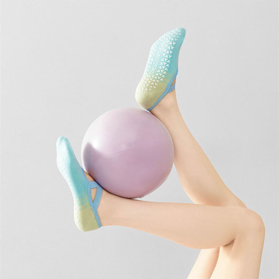 Chaussettes de yoga Olivenorma confortables, antidérapantes et style ballerine pour femmes, idéales pour le fitness en intérieur. - image 4