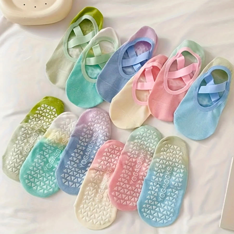 Chaussettes de yoga Olivenorma confortables, antidérapantes et style ballerine pour femmes, idéales pour le fitness en intérieur. - image 1