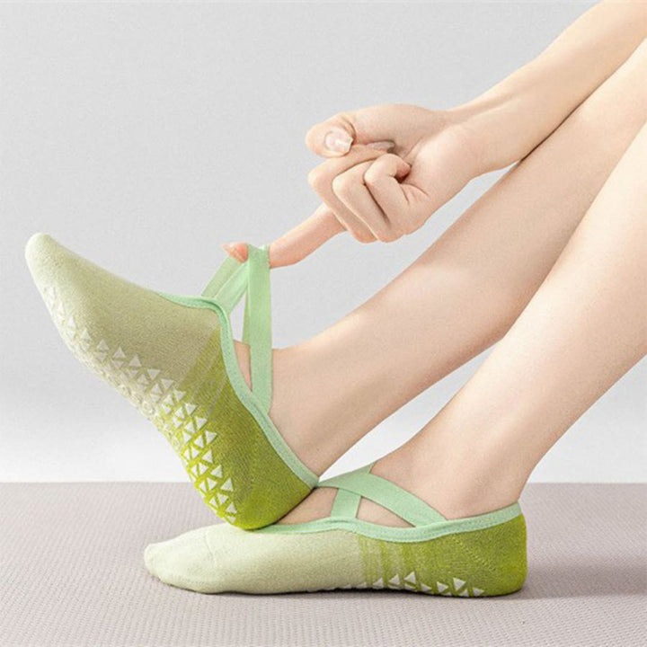 Chaussettes de yoga Olivenorma confortables, antidérapantes et style ballerine pour femmes, idéales pour le fitness en intérieur. - image 13