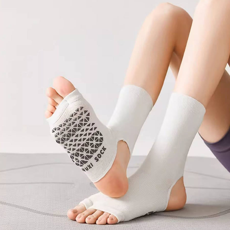 Chaussettes de yoga Olivenorma respirantes mi-mollet antidérapantes avec orteils et talon ouverts pour femmes - image 6