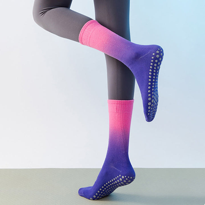 Chaussettes de yoga Olivenorma à dégradé de couleurs, mi-mollet, semelle intégrale antidérapante en silicone pour femme - image 5