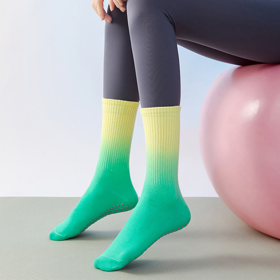 Chaussettes de yoga Olivenorma à dégradé de couleurs, mi-mollet, semelle intégrale antidérapante en silicone pour femme - image 11
