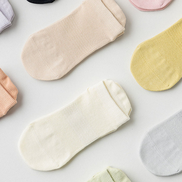 Chaussettes de yoga Olivenorma à semelle intégrale antidérapante pour femmes, idéales pour le fitness en intérieur. - image 25