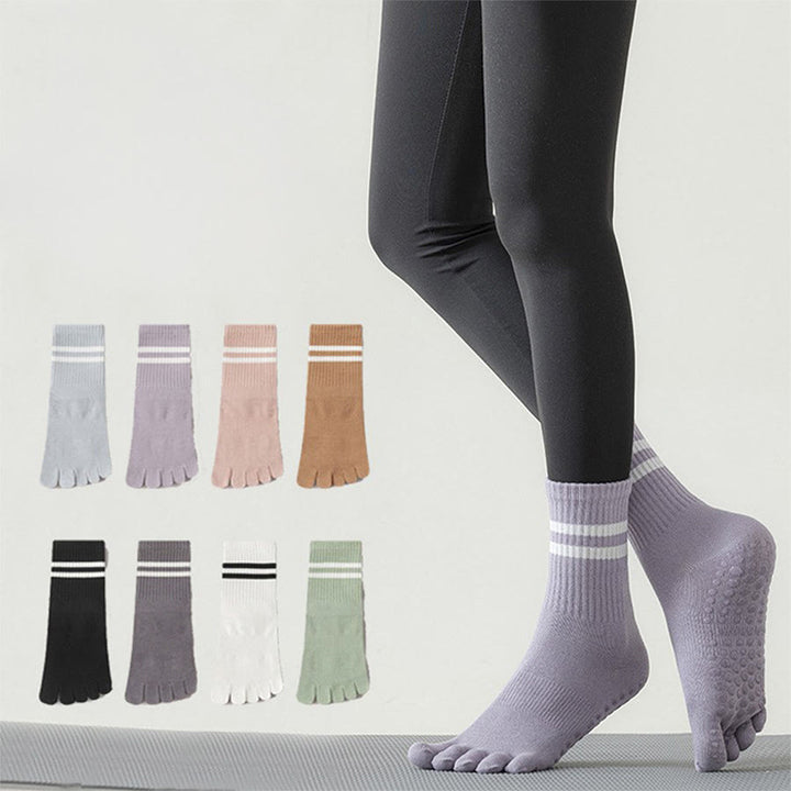 Chaussettes de yoga Olivenorma pour femmes, mi-mollet, semelle intégrale en silicone antidérapante et rembourrage en maille élastique. - image 0