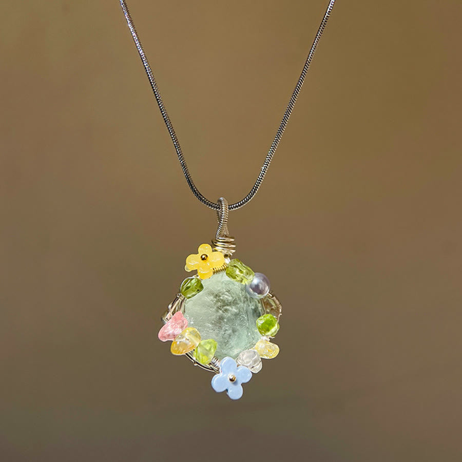Collier pendentif Olivenorma en pierre naturelle avec fleurs émaillées et péridot - Fluorine - image 8