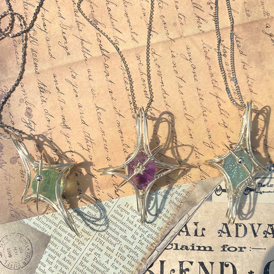 Collier Olivenorma à thème céleste en améthyste et aigue-marine, pierres naturelles enroulées de fil. - image 11