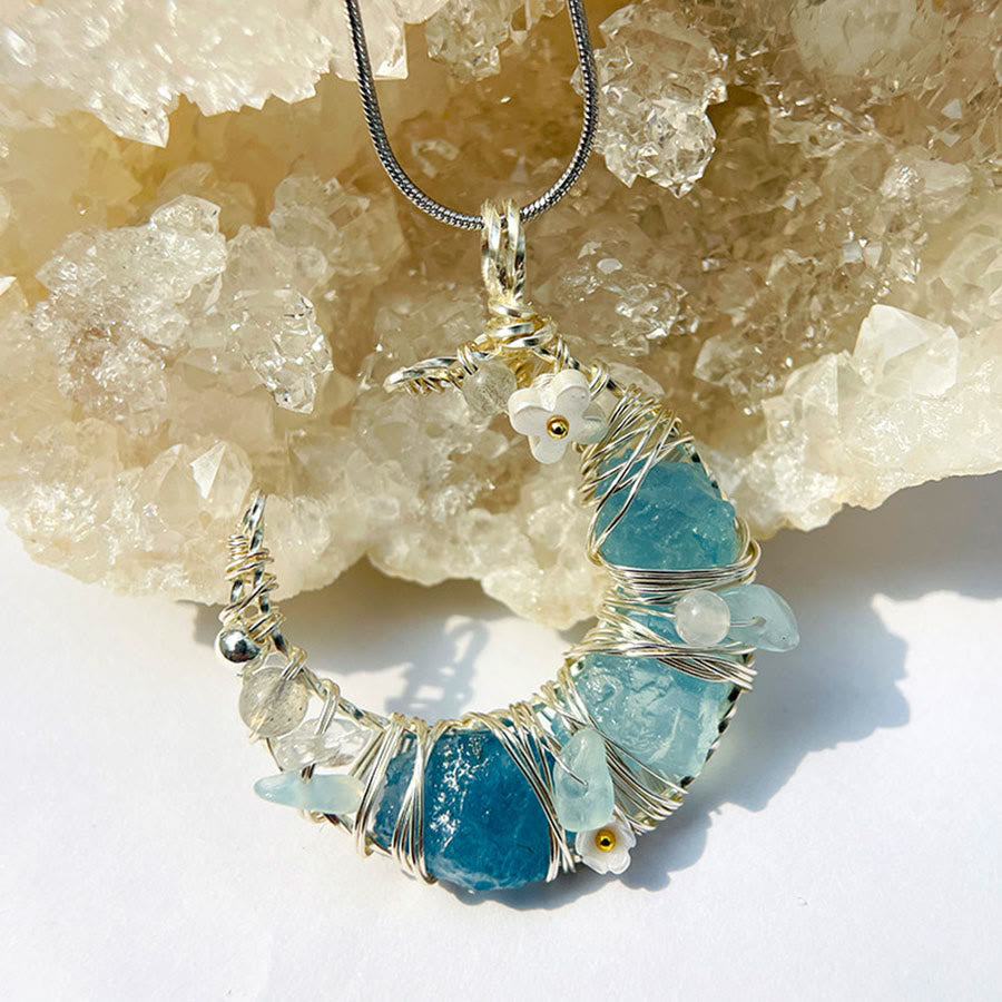 Collier Olivenorma en pierre naturelle avec pendentif croissant de lune pastel fantaisiste et fleurs - image 9