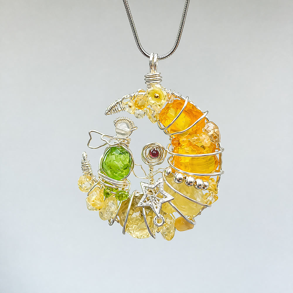 Collier Olivenorma fait main en fil de fer, orné d'un croissant de lune, de citrine et de péridot et d'un motif floral en étoile. - image 1