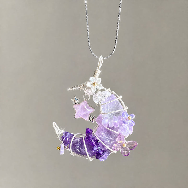 Collier en argent avec pendentif croissant de lune Olivenorma Raw Olivenorma orné d'étoiles et de fleurs - Lune d'Améthyste et de Fleur - image 0