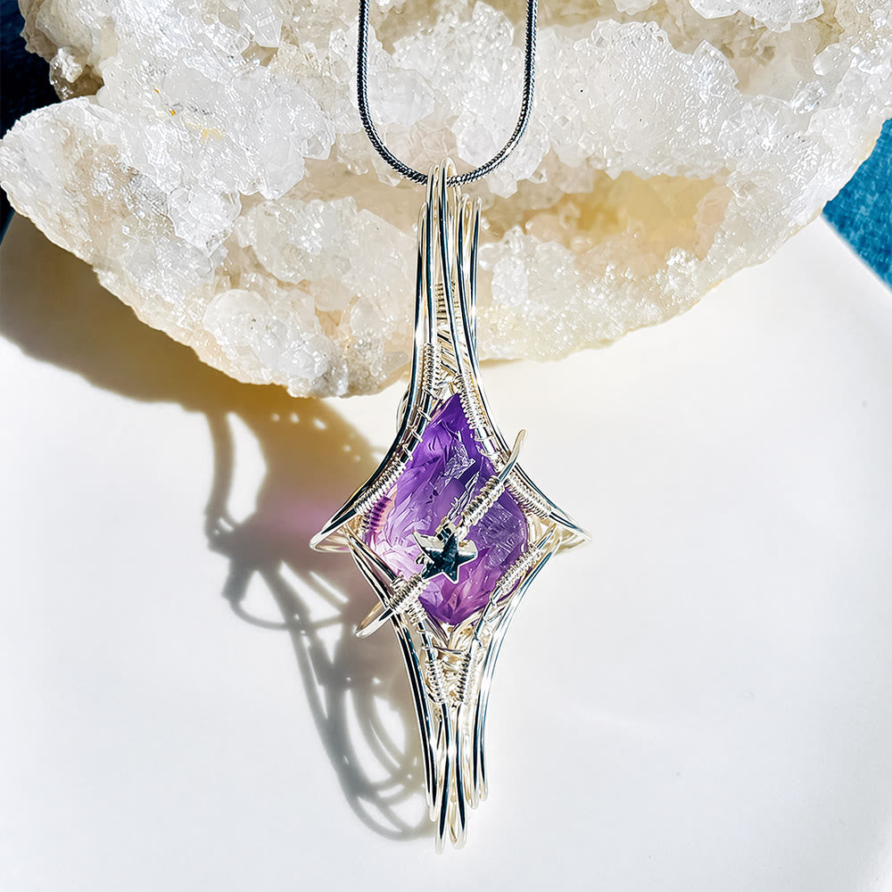 Collier Olivenorma à thème céleste en améthyste et aigue-marine, pierres naturelles enroulées de fil. - Améthyste et pentagramme - image 0