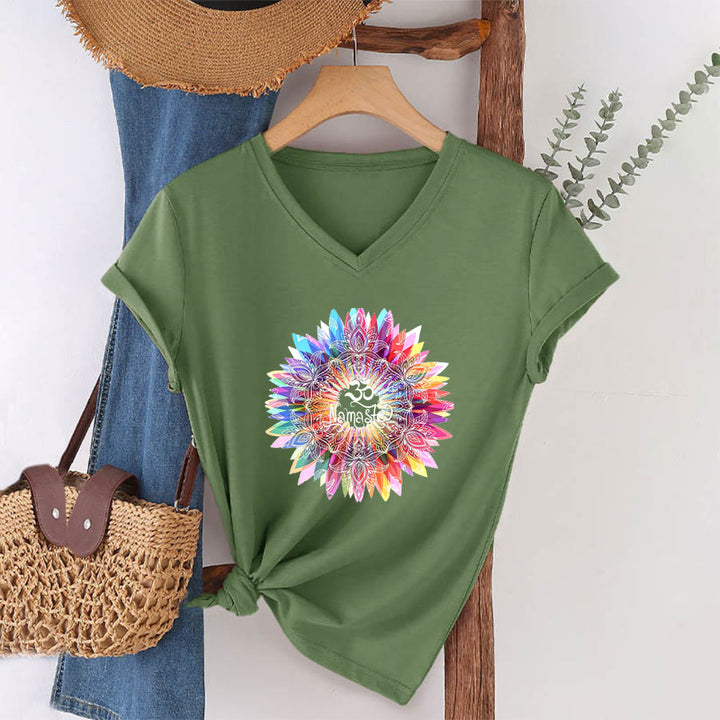 Olivenorma Zen Inspiré Mandala Om Namaste T-shirt col V - Vert olive - 2XL - image 24