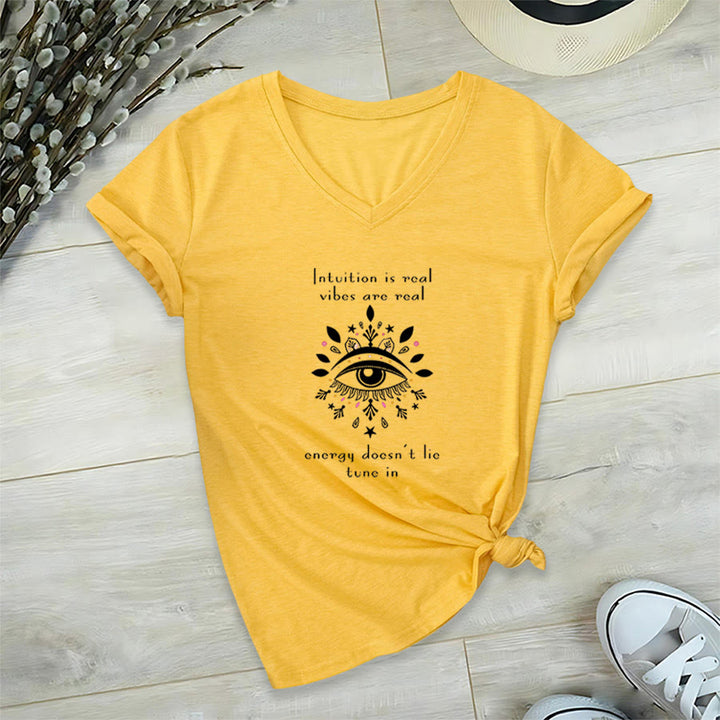 T-shirt Olivenorma décontracté à col en V avec imprimé de citation sur l'intuition et l'œil mystique - Jaune - 2XL - image 30