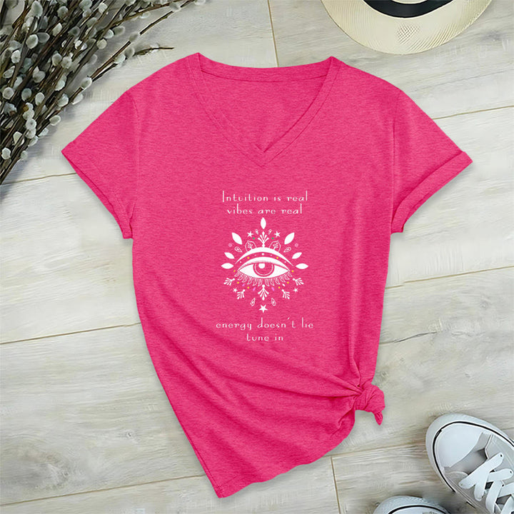 T-shirt Olivenorma décontracté à col en V avec imprimé de citation sur l'intuition et l'œil mystique - Rose rouge - 2XL - image 33