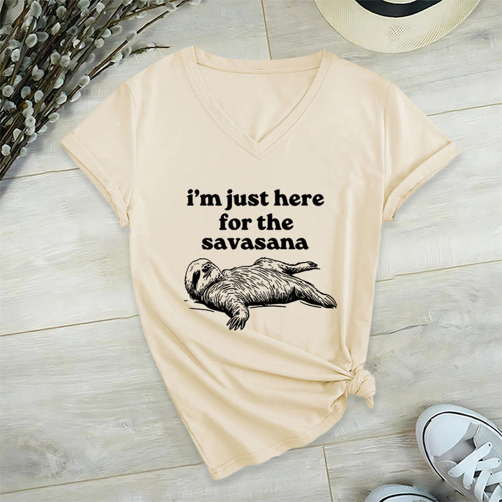 T-shirt à col en V Olivenorma avec citation humoristique sur le paresseux « Savasana » - Kaki - 2XL - image 3