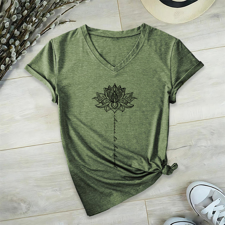 T-shirt Olivenorma « Choisissez la gentillesse » à col en V avec imprimé mandala lotus - Vert olive - 2XL - image 24