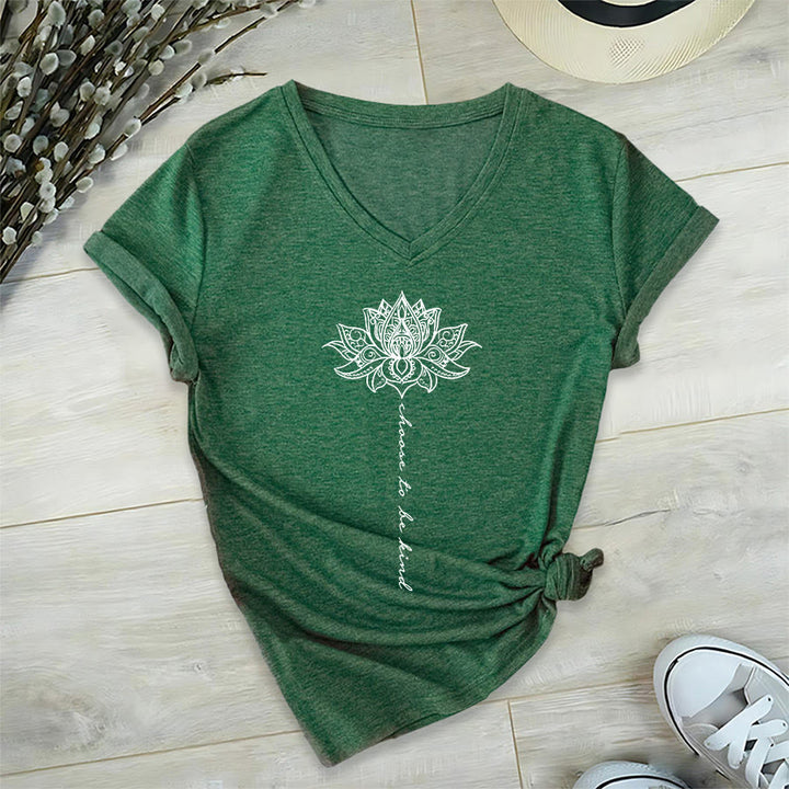 T-shirt Olivenorma « Choisissez la gentillesse » à col en V avec imprimé mandala lotus - Vert foncé - 2XL - image 0