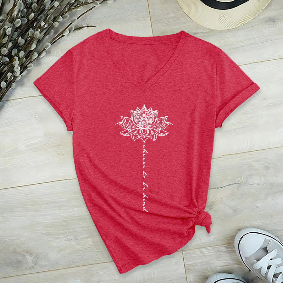 T-shirt Olivenorma « Choisissez la gentillesse » à col en V avec imprimé mandala lotus - Rouge - 2XL - image 27