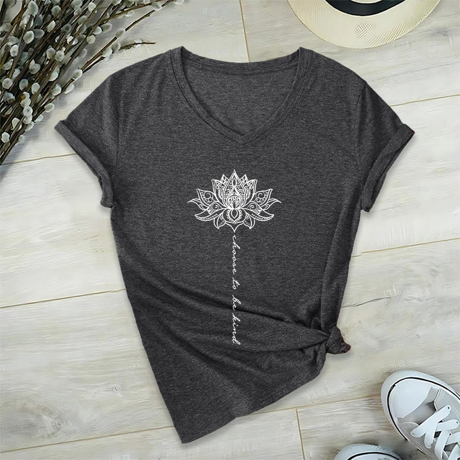 T-shirt Olivenorma « Choisissez la gentillesse » à col en V avec imprimé mandala lotus - Gris - 2XL - image 15