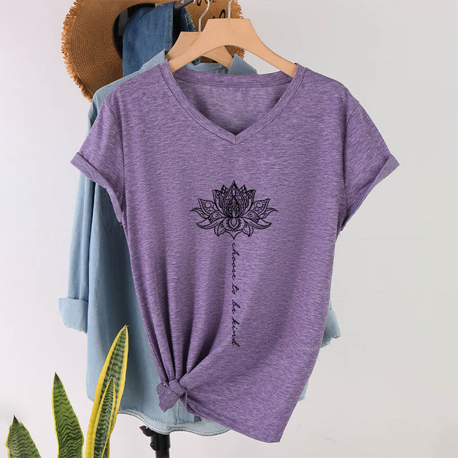 T-shirt Olivenorma « Choisissez la gentillesse » à col en V avec imprimé mandala lotus - image 37