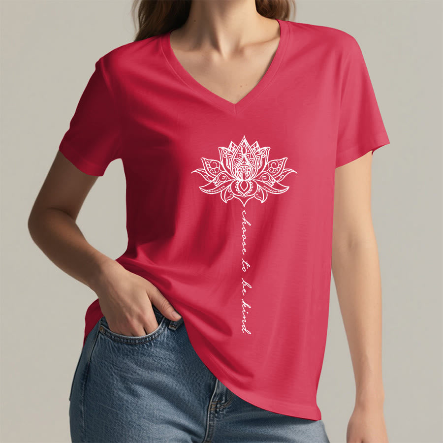 T-shirt Olivenorma « Choisissez la gentillesse » à col en V avec imprimé mandala lotus - image 29