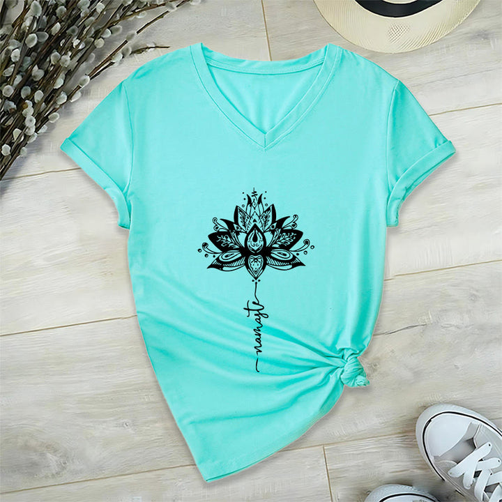 T-shirt à col en V Olivenorma avec motif mandala de lotus complexe et design Namaste - Lac Bleu - 2XL - image 9