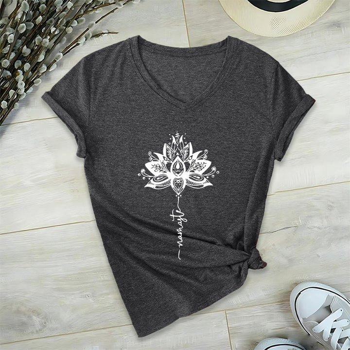 T-shirt à col en V Olivenorma avec motif mandala de lotus complexe et design Namaste - Gris - 2XL - image 0