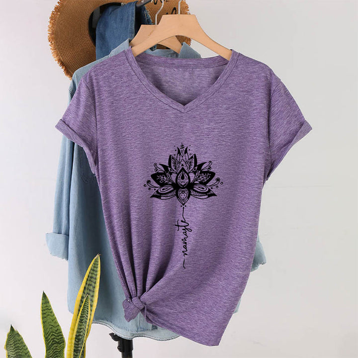 T-shirt à col en V Olivenorma avec motif mandala de lotus complexe et design Namaste - image 37