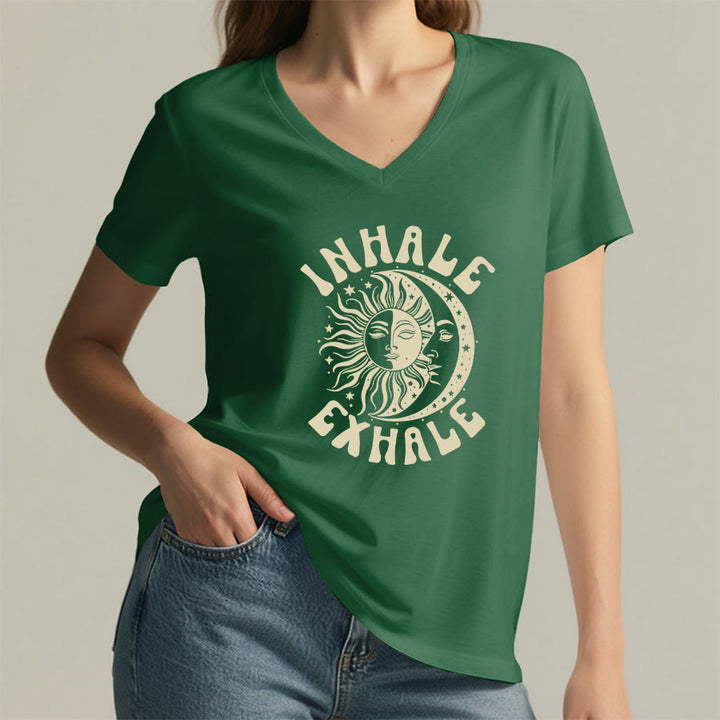 T-shirt Olivenorma Boho Soleil Lune « Inspirer Expirer » à col en V - image 26