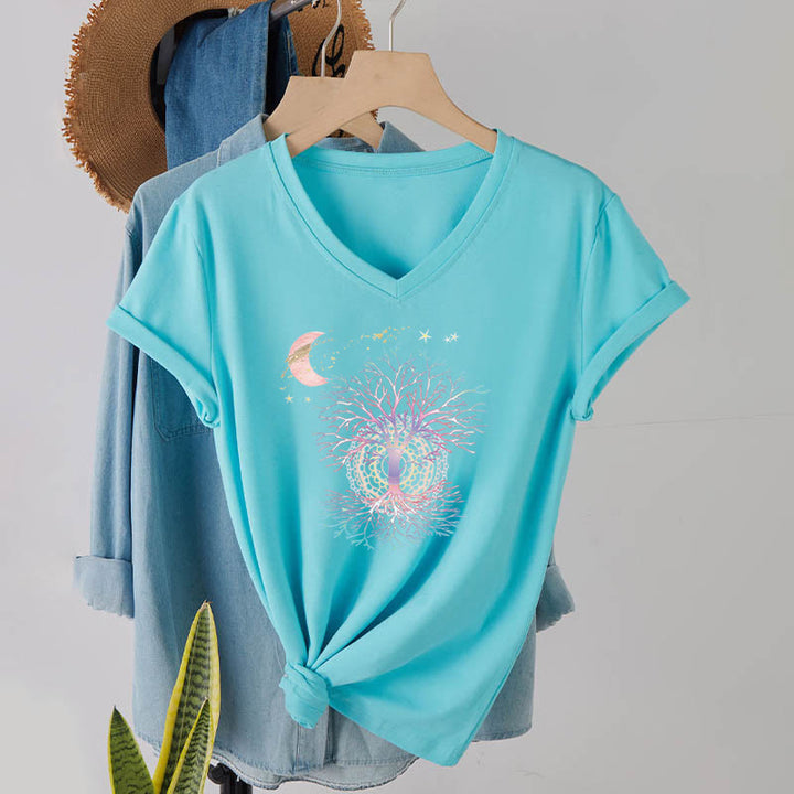 T-shirt Olivenorma Boho à col en V pour femme, motif croissant de lune, étoile, galaxie et arbre de vie - image 13