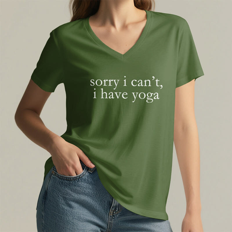 T-shirt à col en V pour femme Olivenorma « Désolée, je ne peux pas, j'ai du yoga » avec slogan humoristique - image 2