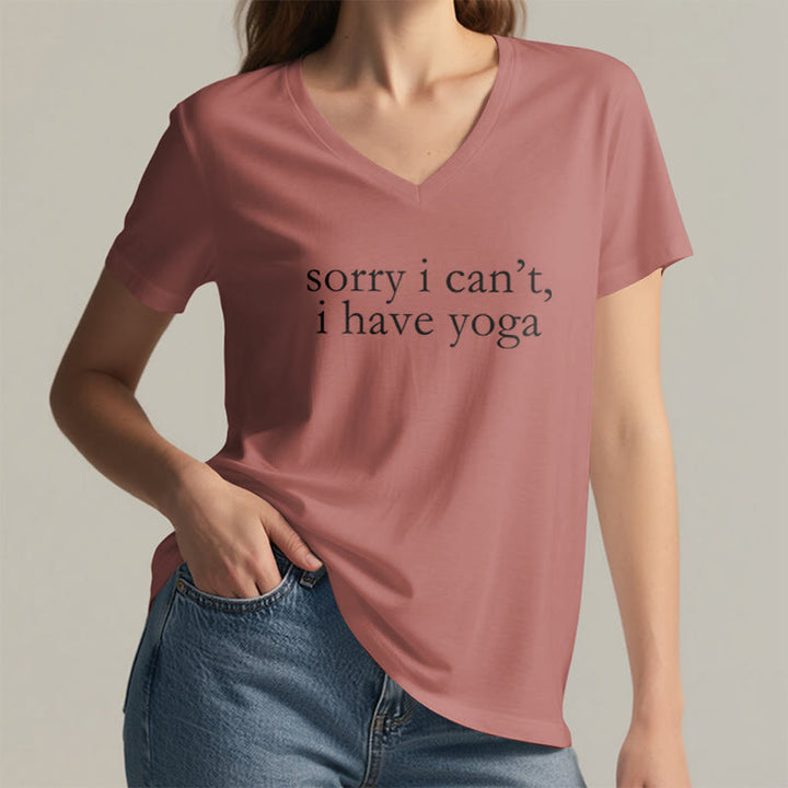 T-shirt à col en V pour femme Olivenorma « Désolée, je ne peux pas, j'ai du yoga » avec slogan humoristique - image 8